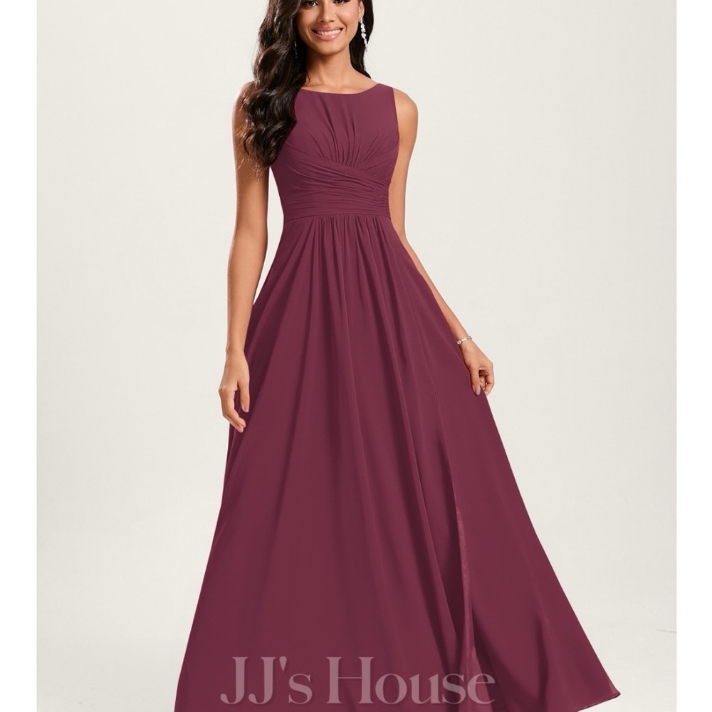 JJs House mulberry Pleated Sleeveless bridesmaids dress
